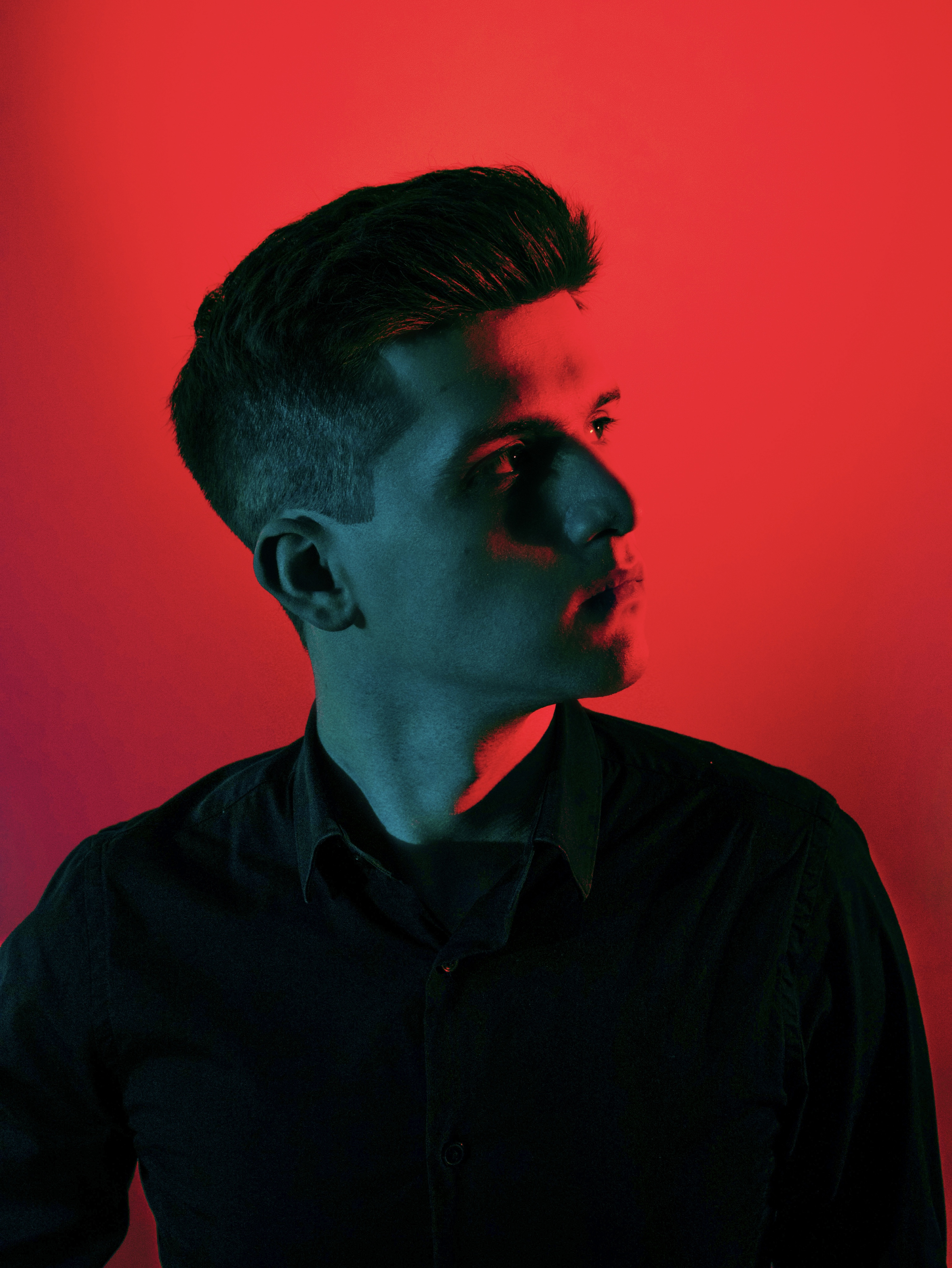 Артём Попов