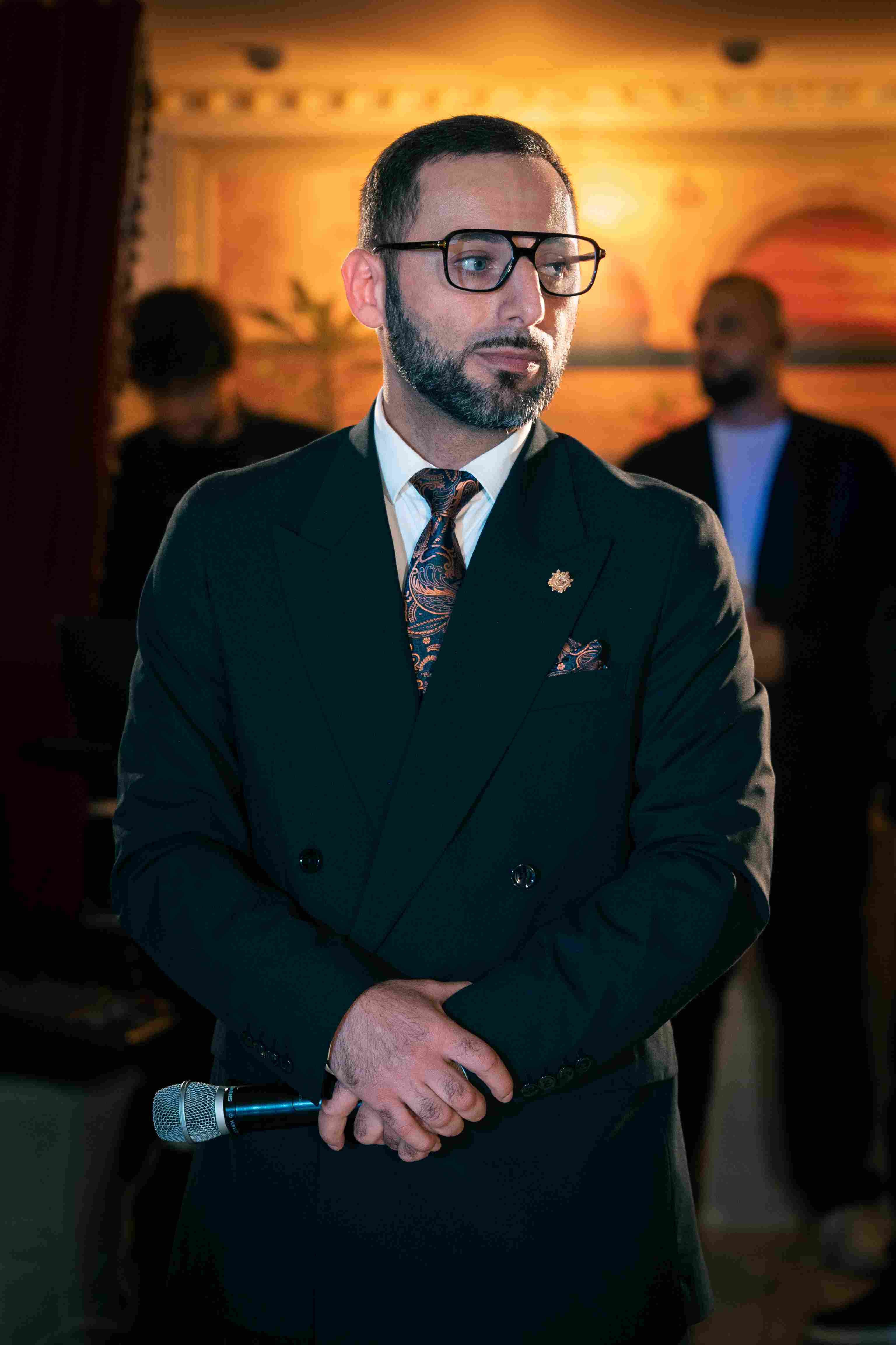 Ведущий на Свадьбу в Сочи