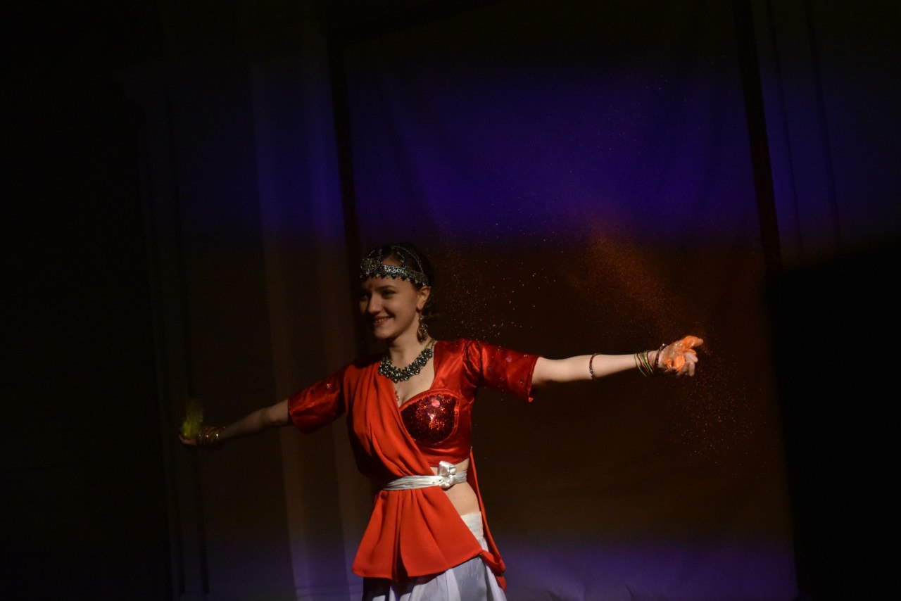 Индийский танец