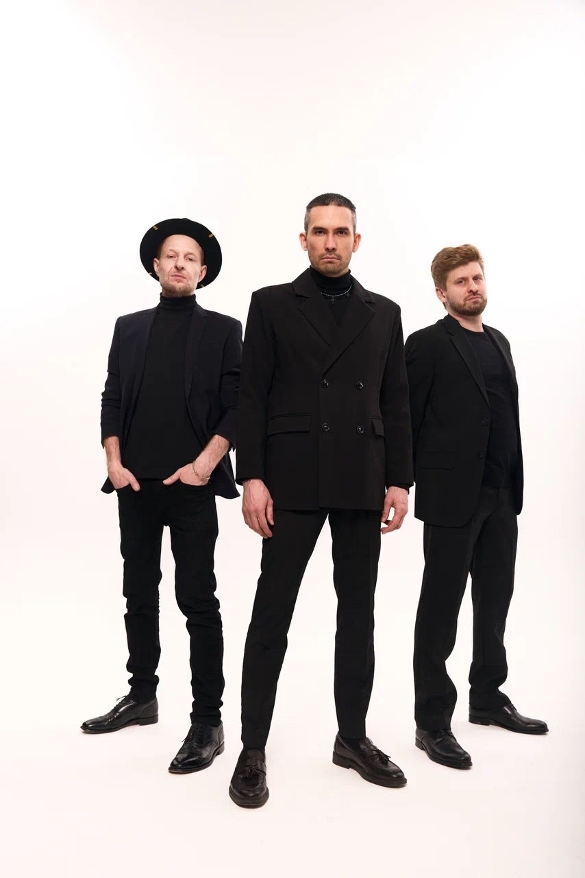 ЧЕРНАЯ ИКРА