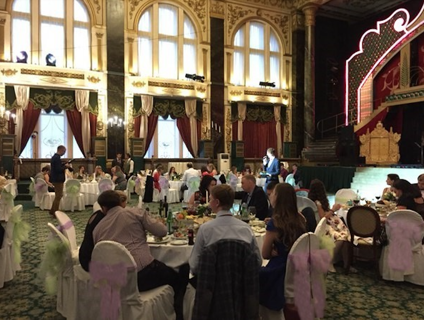 ведущий свадьбы