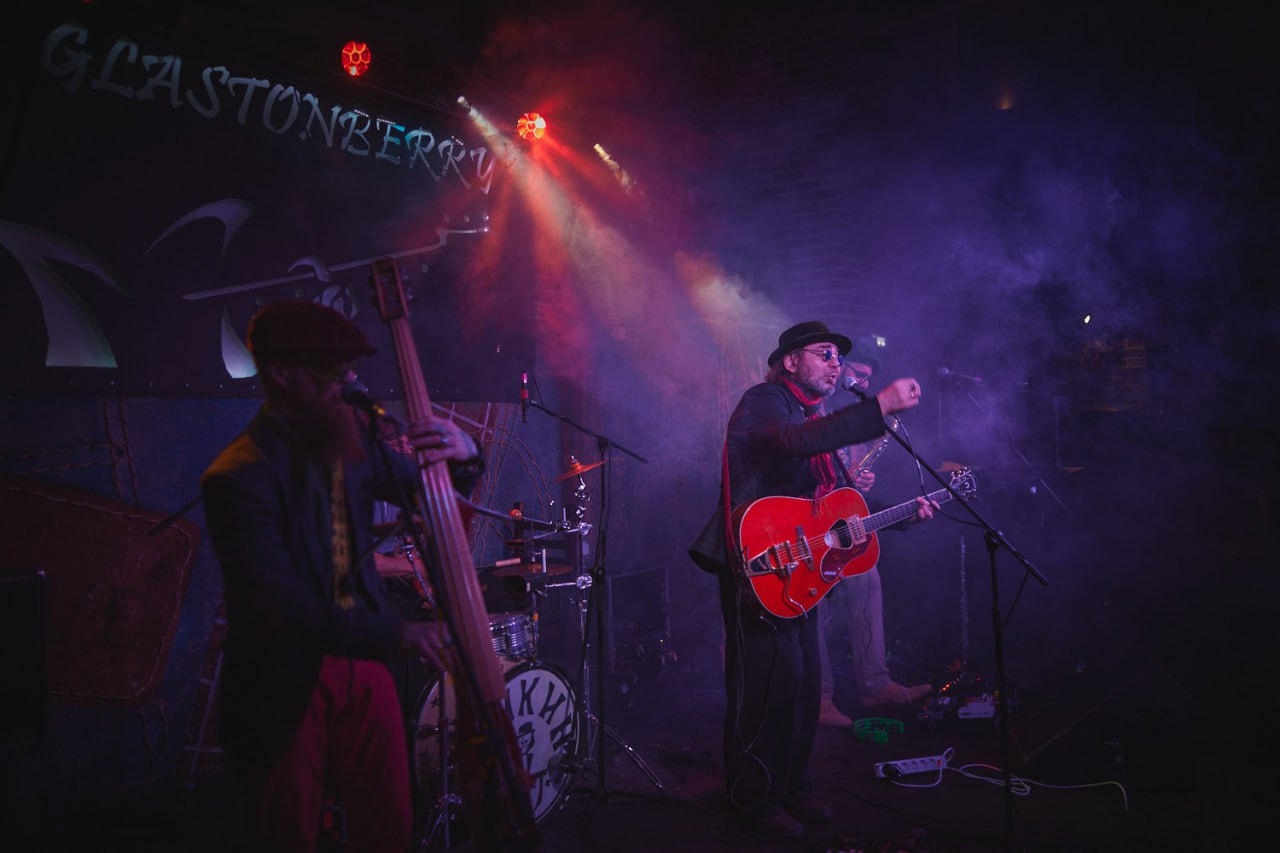 27 февраля 2026,  GLASTONBERRY