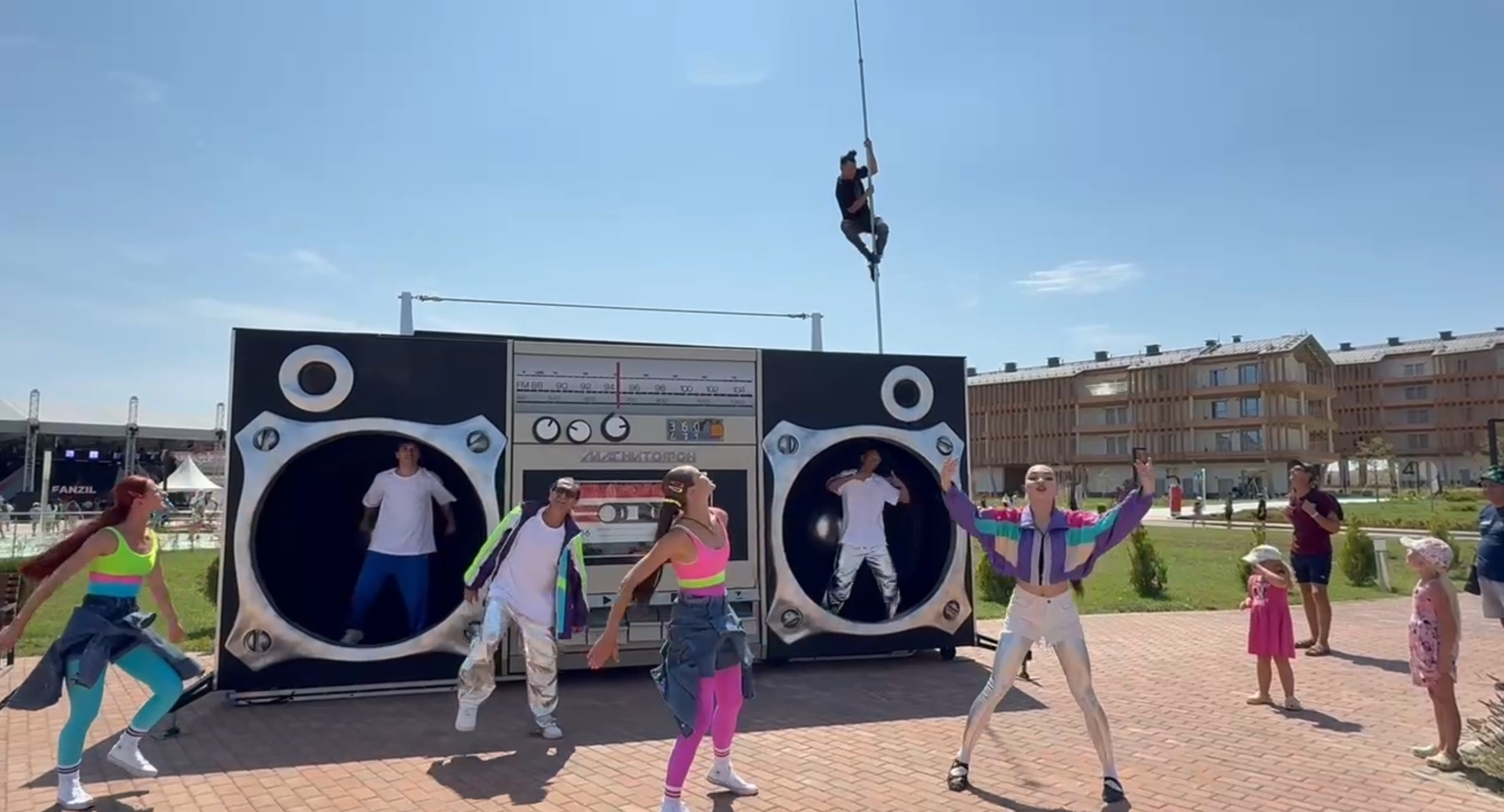 Магнитофон шоу