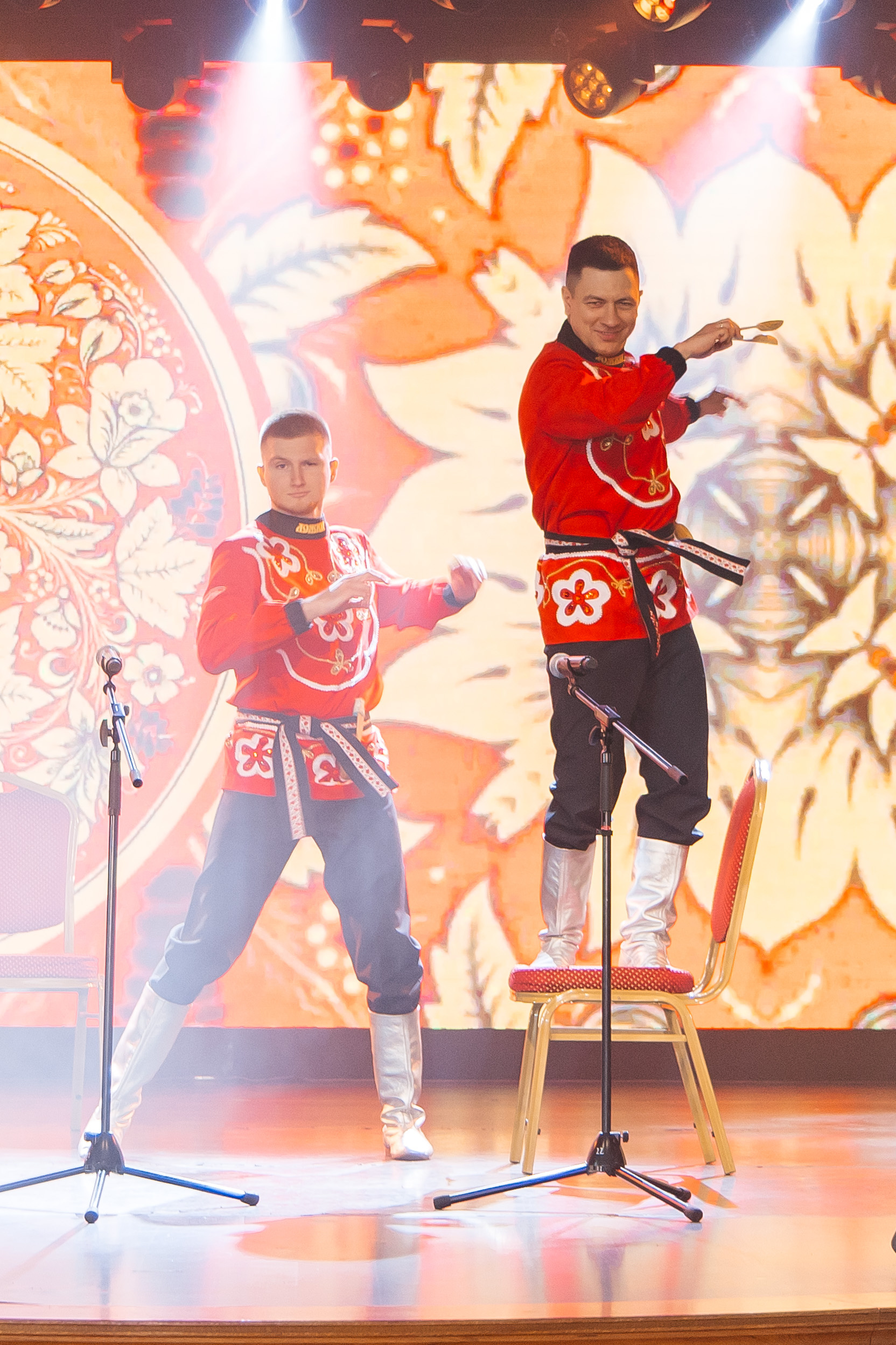 Парни Саб Ложки