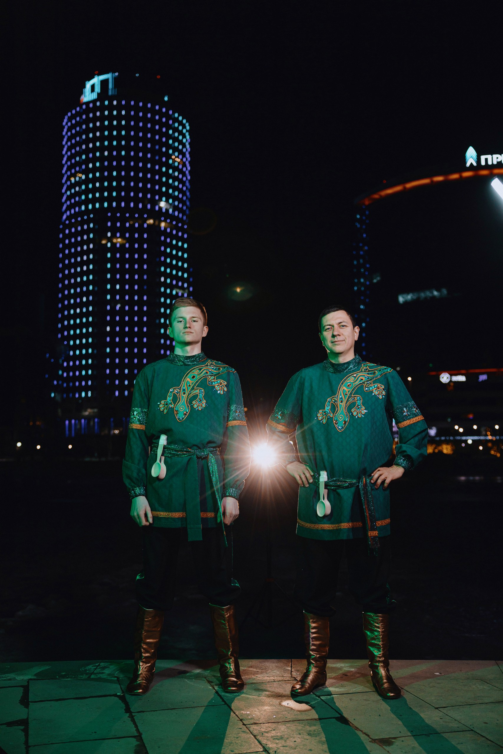 Парни Саб Ложки