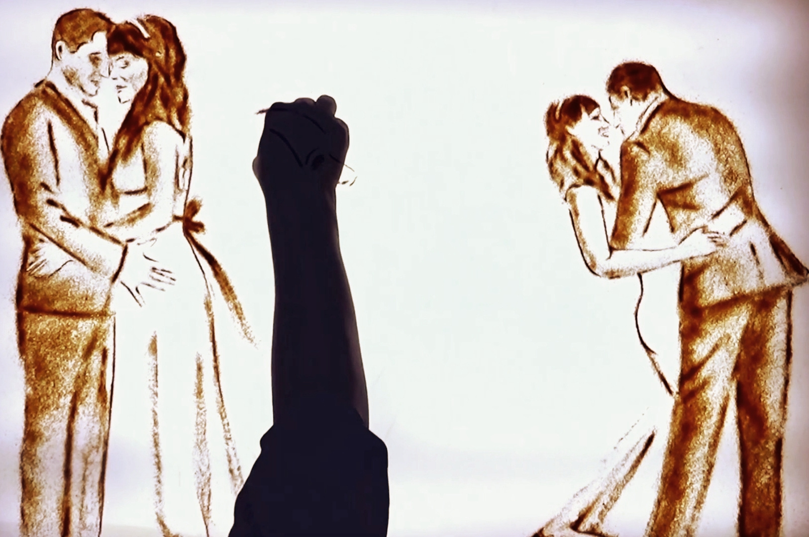 Песочная анимация на свадьбу