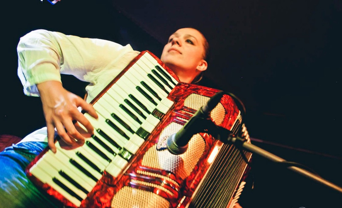 Выступление на вечеринке