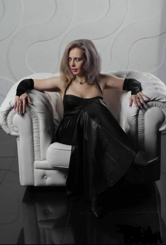 В интерьере...