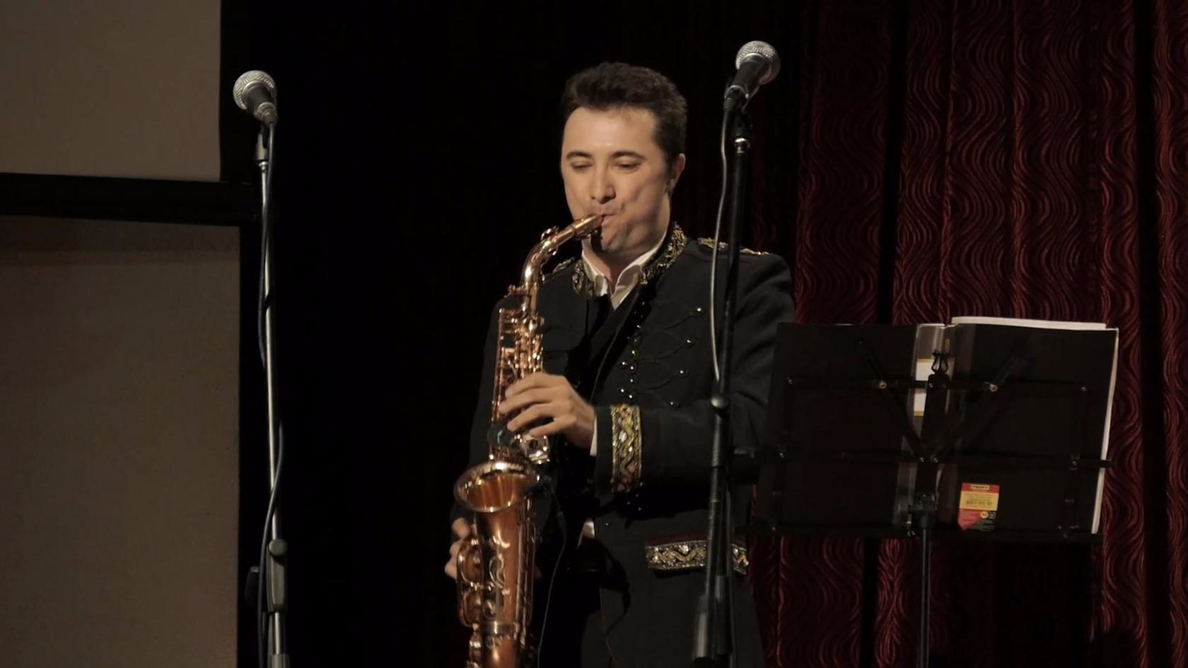Саксофонист Казань  на Праздник. Марсель - Mister sax