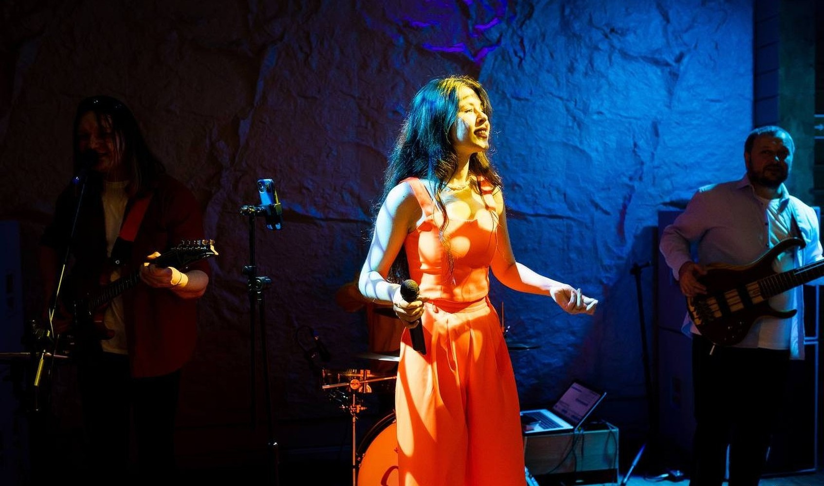 Кавер-группа «Жара» (г.Иркутск)