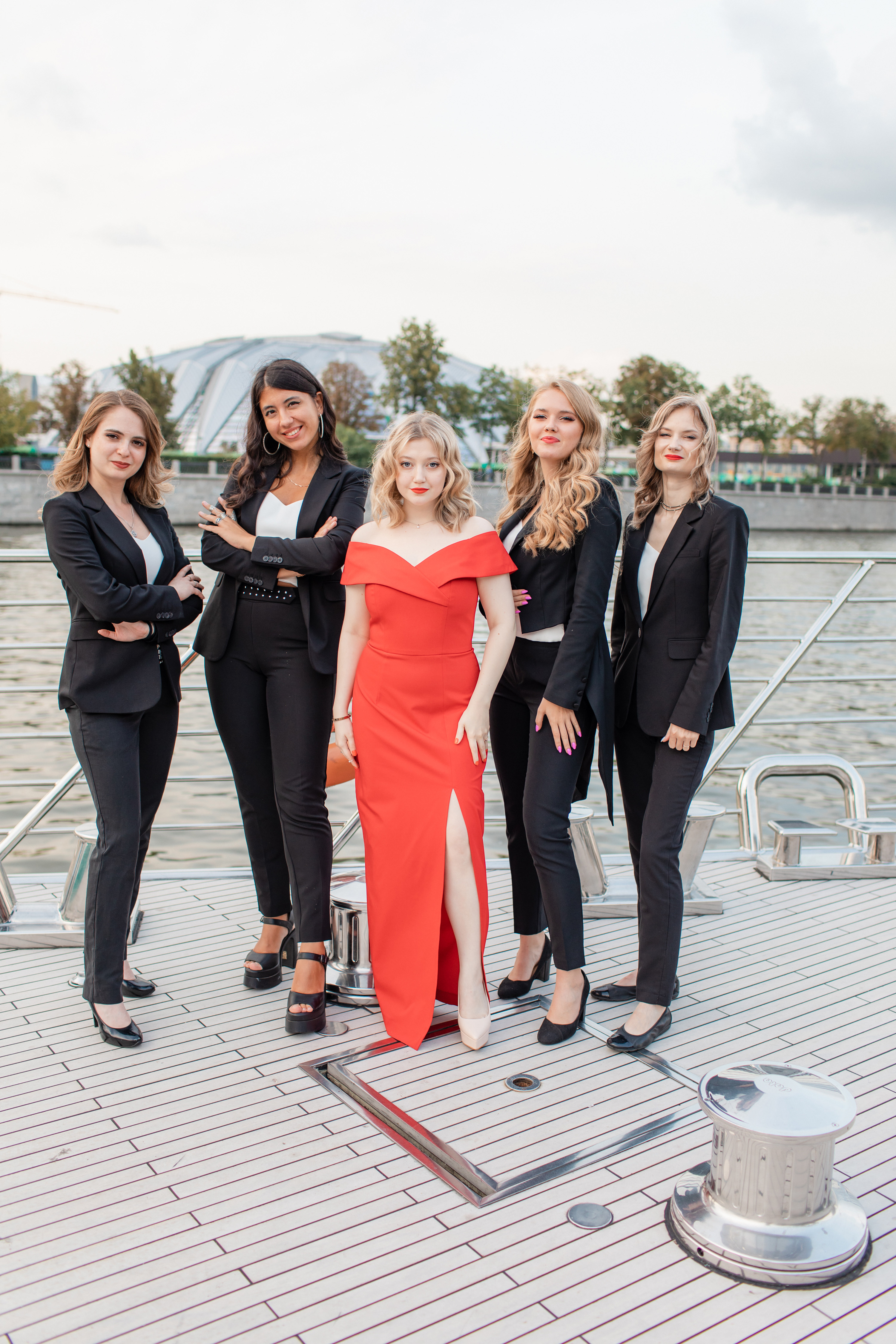 Женская кавер-группа Casa al mare