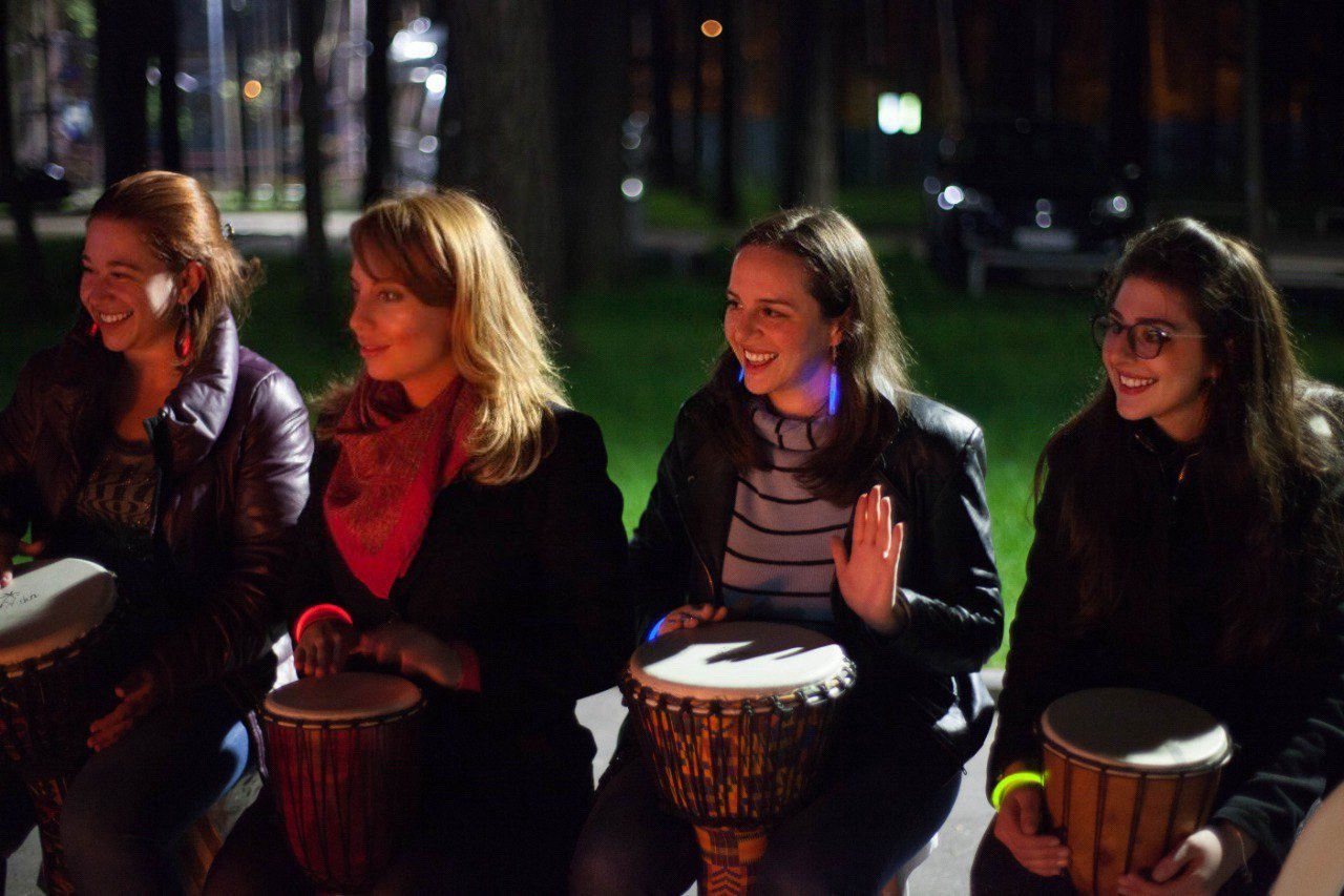 Барабанный мастер-класс на улице