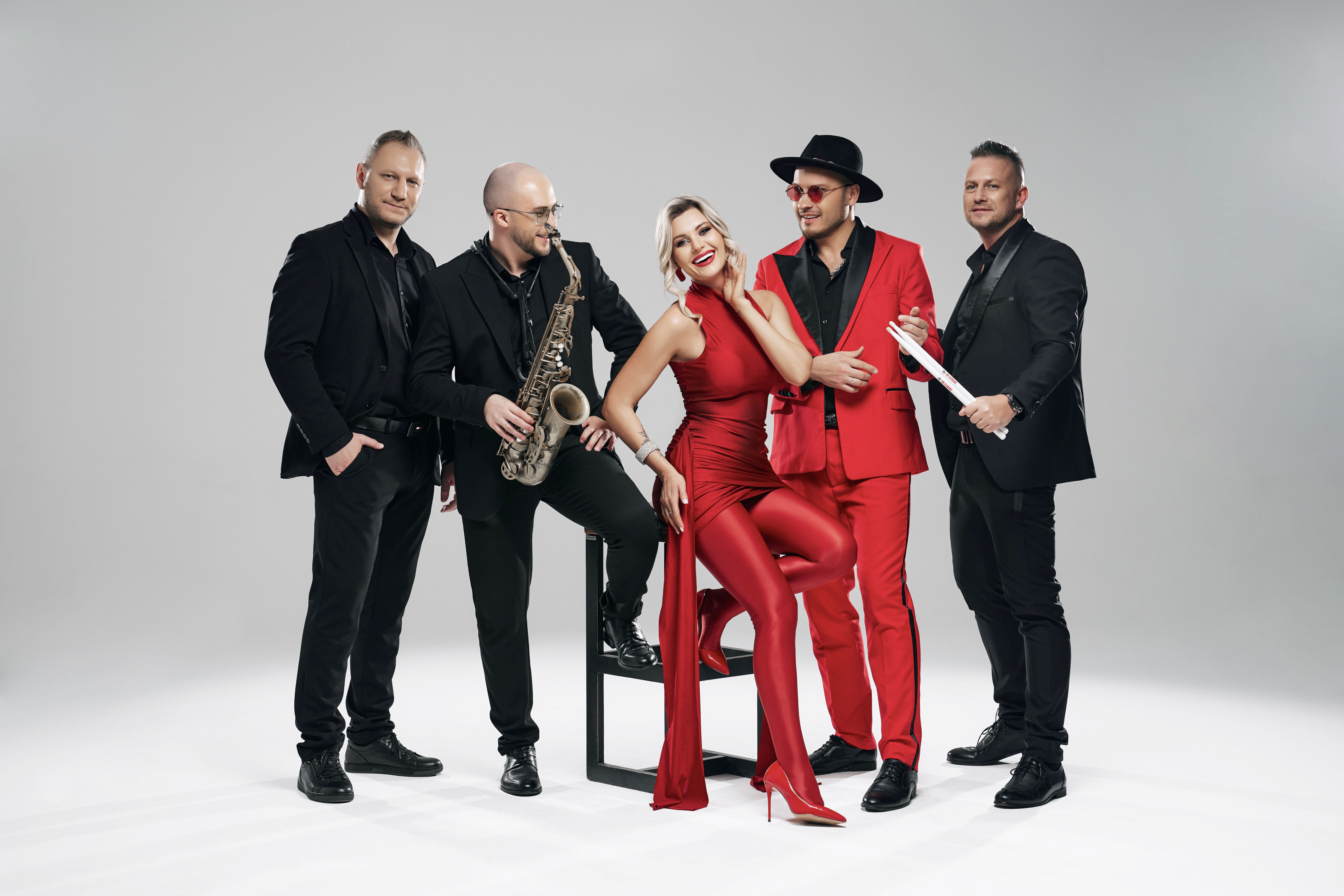 Кавер группа Dollars band