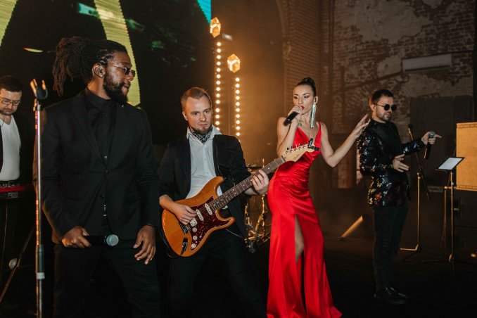 Кавер-группа Luxury Cover Band на День рождения