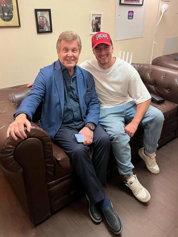 Гости студии - Лев Лещенко