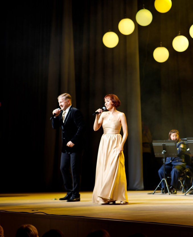 Звезды на сцене