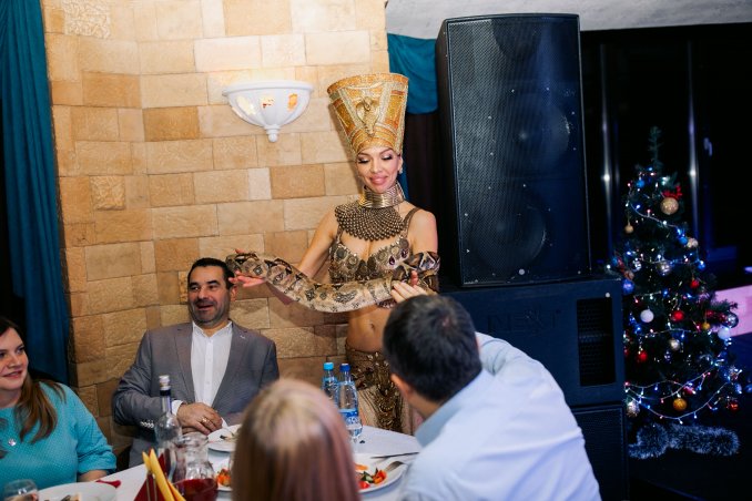 Танец с императорским удавом