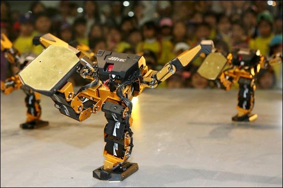 Шоу танцующих роботов