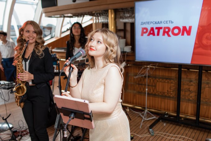 Женская кавер-группа Casa al mare