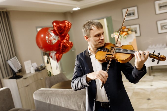 Скрипка на праздник в Иркутске