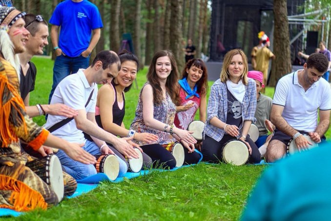 Барабанное шоу с участием зрителей