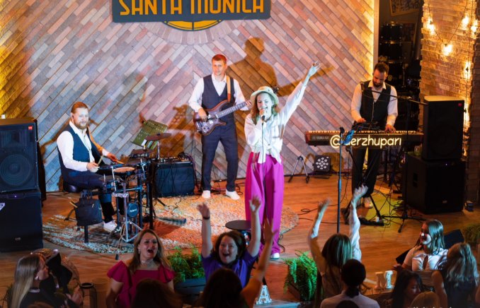 Концерт в «Санта Моника» Томск