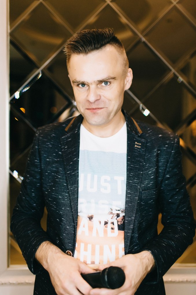 Дмитрий Mauzer - Шоумен, вокалист, резидент и руководитель "Top5KRD"