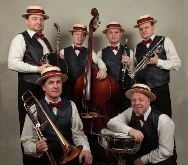 MOSCOW TRAD JAZZ BAND