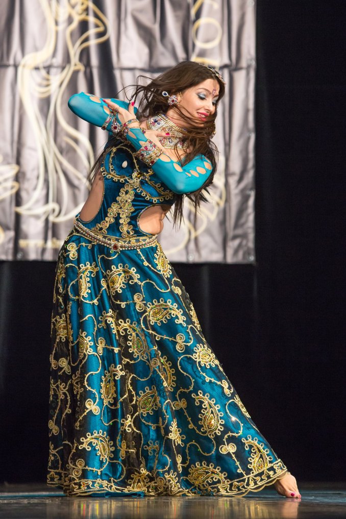 Индийские танцы "ANJALI", Москва. Шоу-балет в этническом стиле.