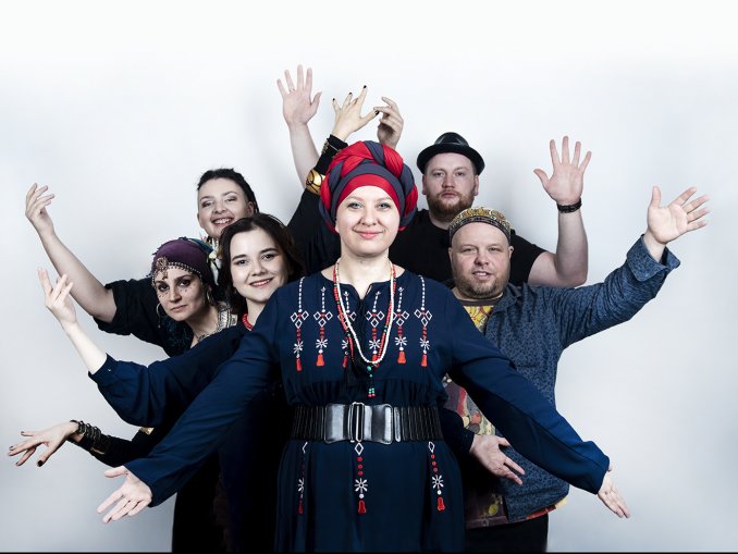 ЭТНО-ФЬЮЖН ГРУППА "ДАРА ЯРА"