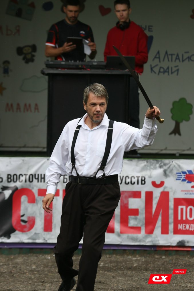 Театр фланкировки «Мистерия клинка»