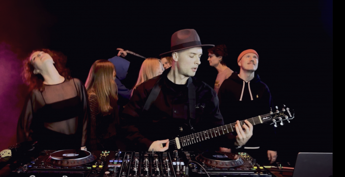 Диджей со скрипкой. Dj+скрипач. Мероприятие.Event