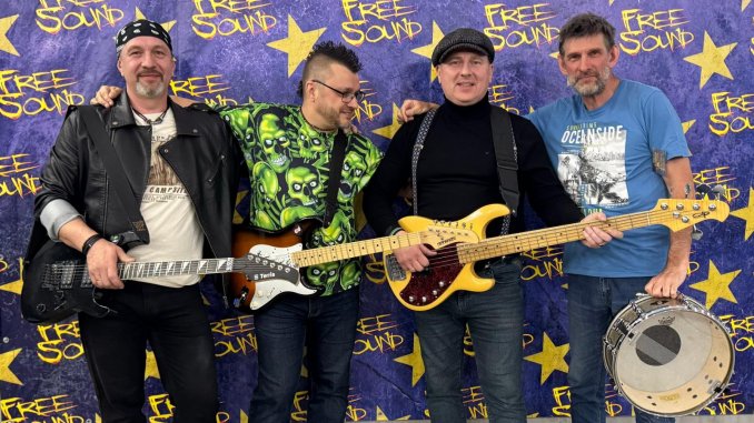 Nochnoy Amsterdam, a rock band